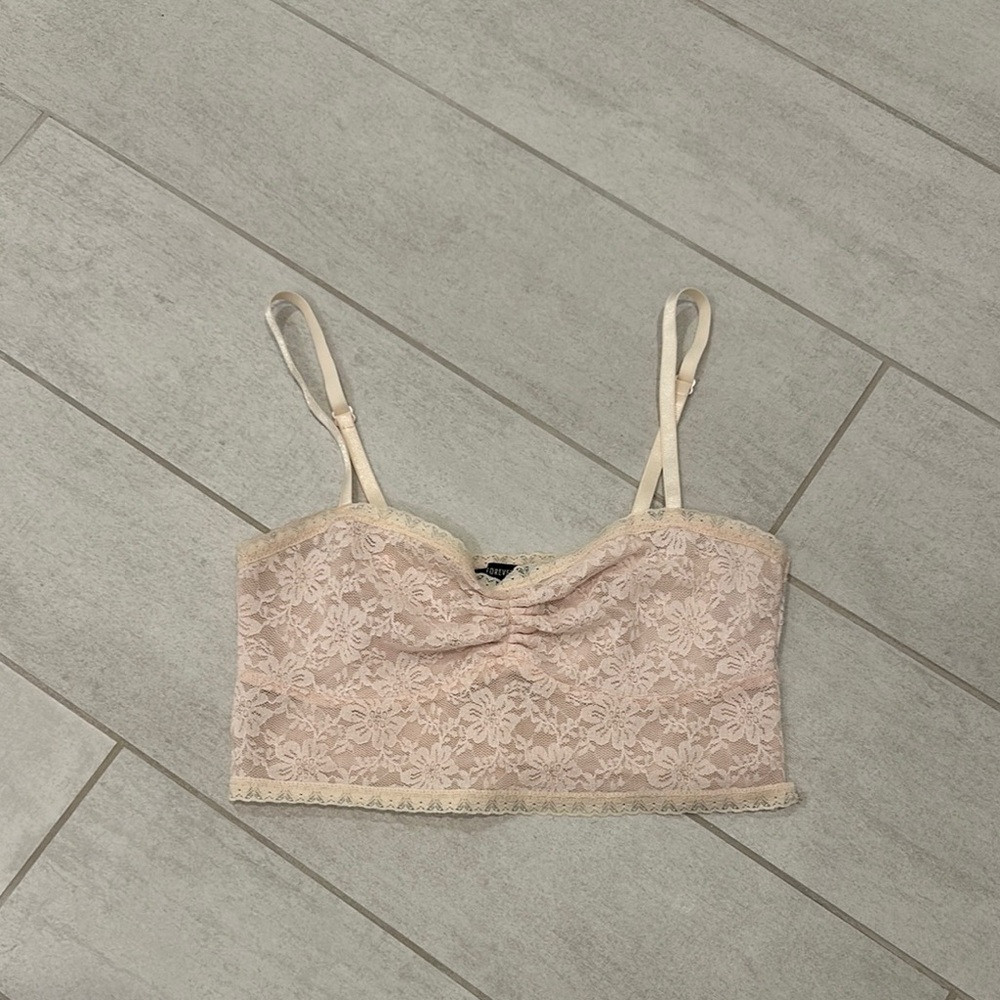 Lace Bralette in Cream